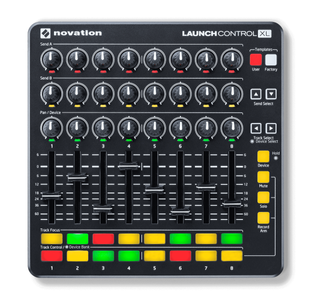 NOVATION LAUNCH-CONTROL-XL-B CONTROLEUR 24 POTS, 8 FADERS ET 16 PADS