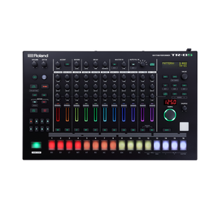 ROLAND TR-8S "AIRA RHYTHM PERFORMER" BOITE A RYTHMES